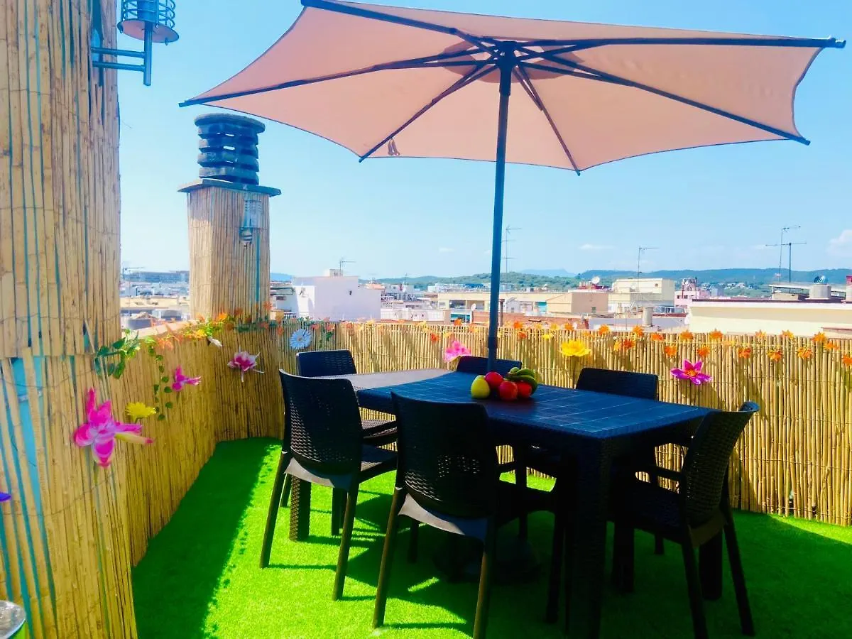Elegant 2 Bedroom, Big Terrace 200M From Beach contacts
