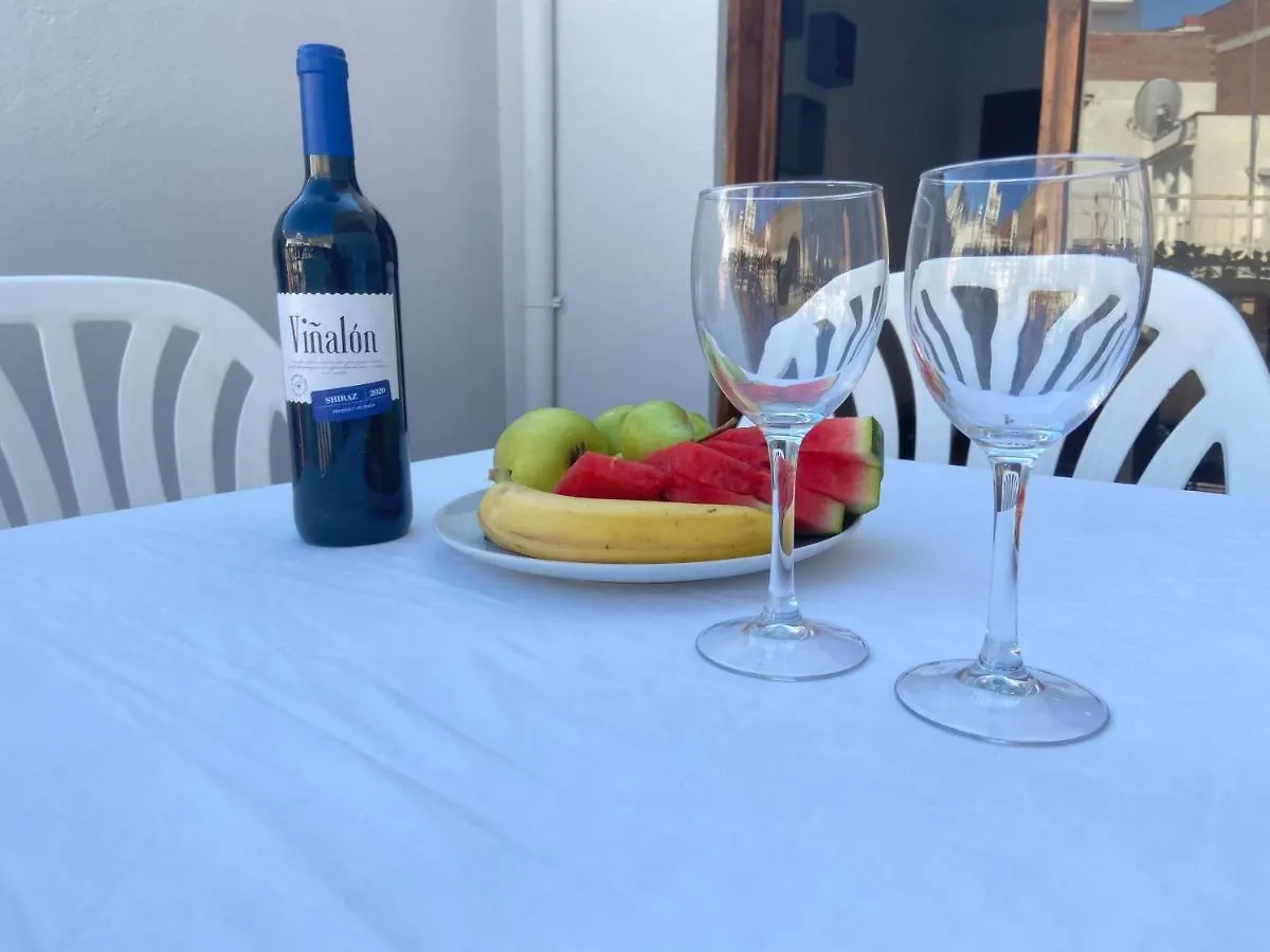 Elegant 2 Bedroom, Big Terrace 200M From Beach Lloret de Mar Apartment
